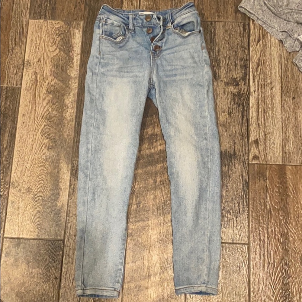 girls mom jeans